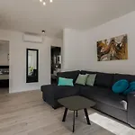 Manuela Apartament Nijvice